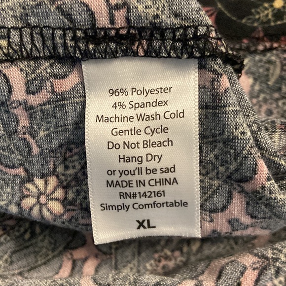 Women’s, brand new, LuLaRoe top. Size XL. - Picture 5 of 8